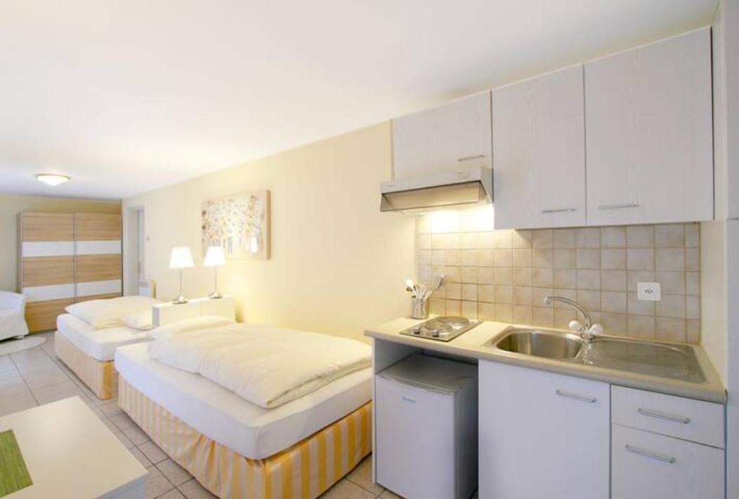 Apartamento Depandance Garni Golf Ascona Exterior foto