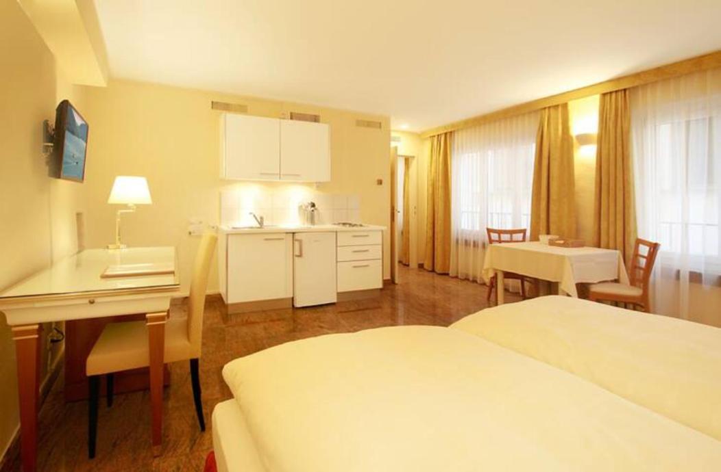 Apartamento Depandance Garni Golf Ascona Exterior foto